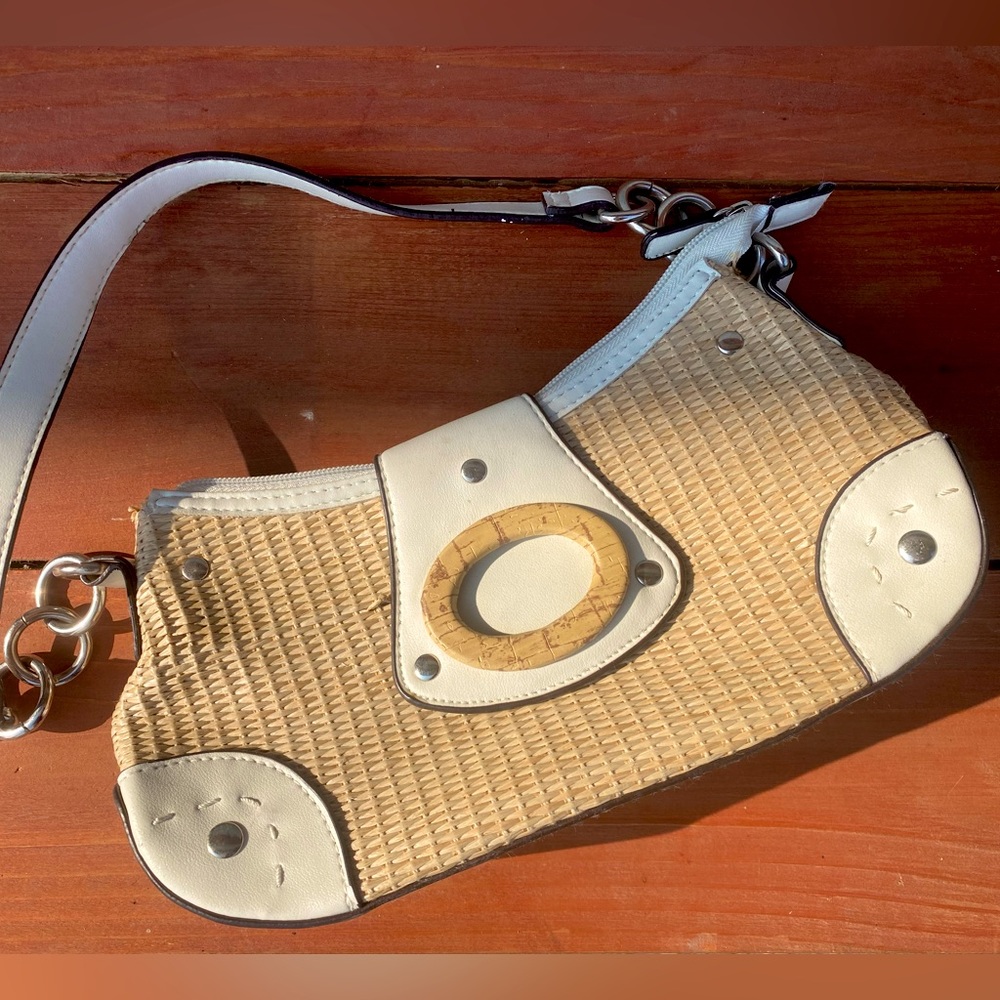 Tan/White Beachy Baguette Bag + Bonus Gift
